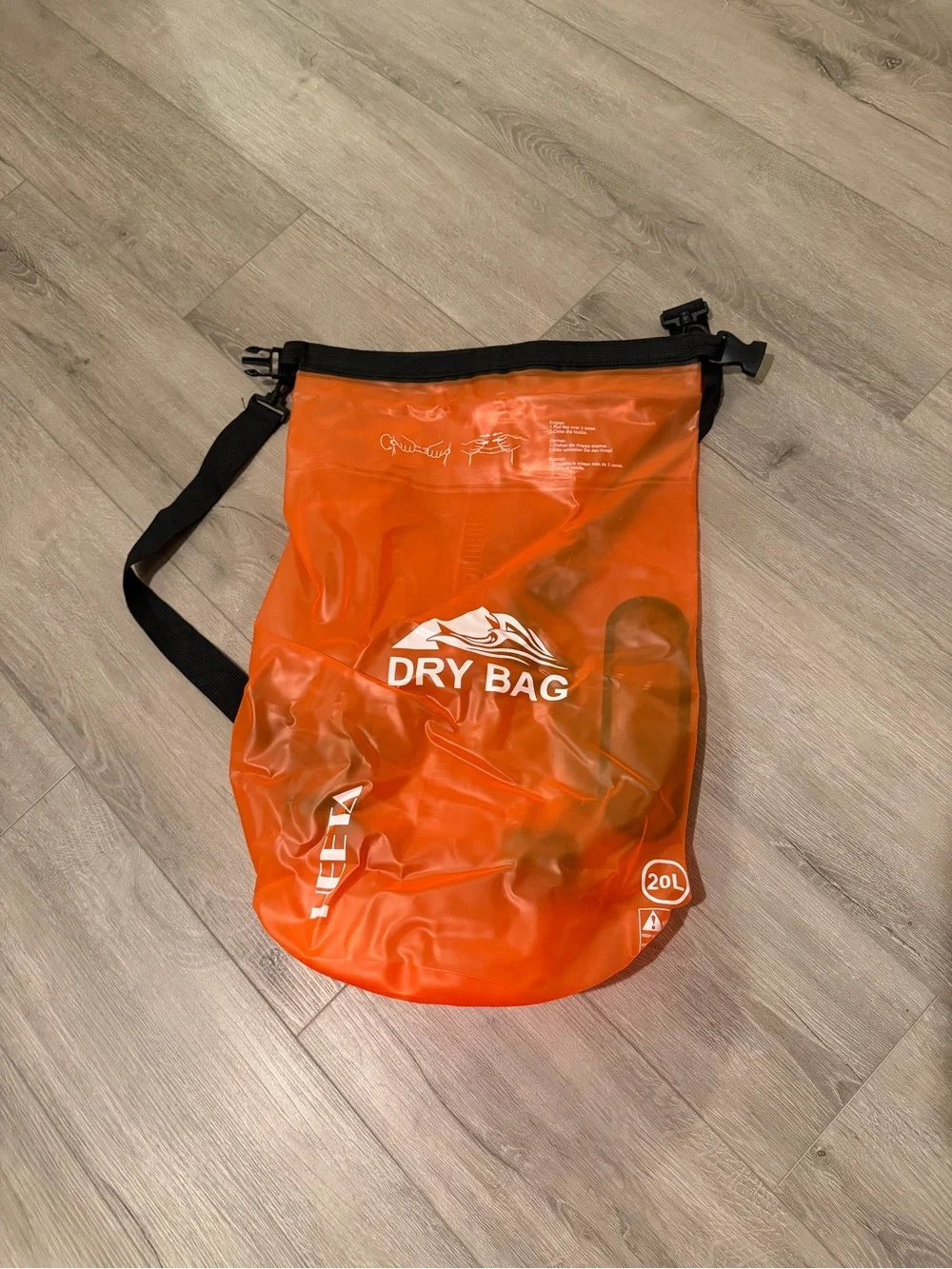 HEETA 20L Orange Waterproof Dry Bag - Like New Condition